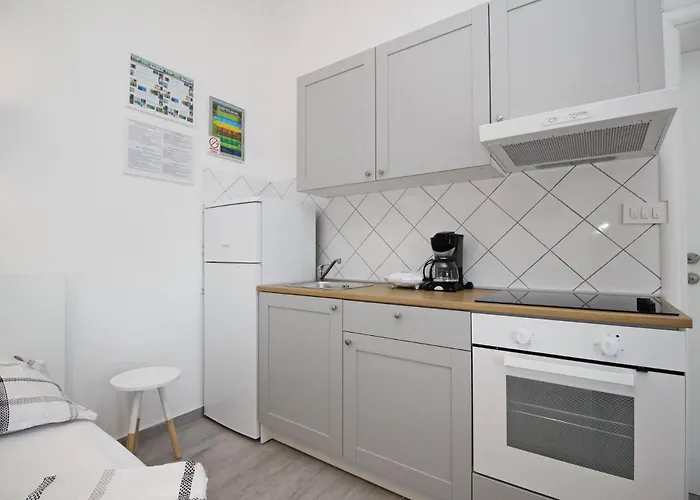 Lavanda - Kricin 3* Baška