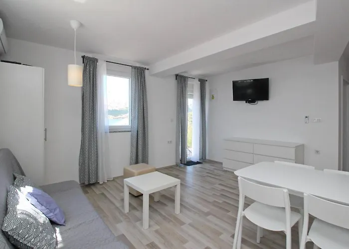 Pensjonat Lavanda - Kricin