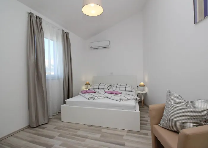 Pensjonat Lavanda - Kricin